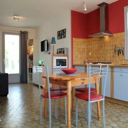 House Saint Georges D'Oleron - 5 Pers, 50 M2, 3/2 *